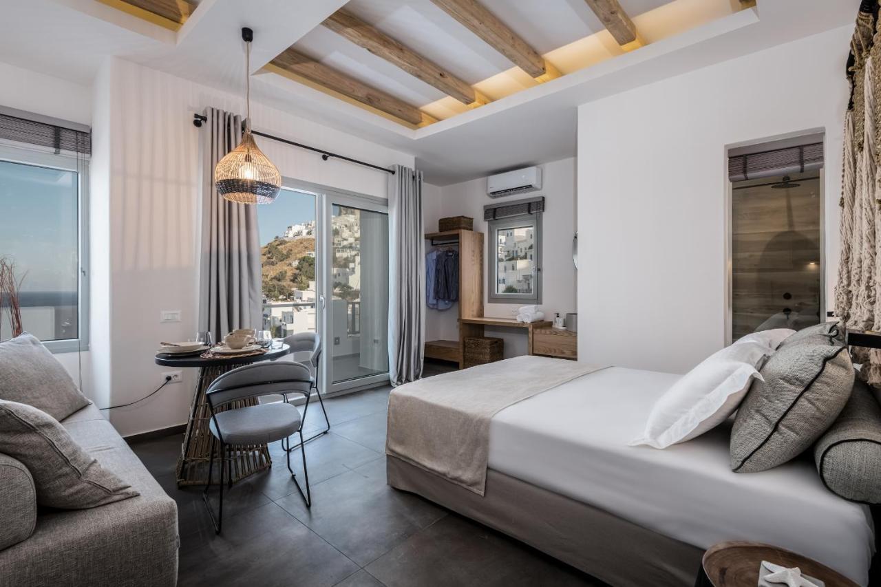 Vivere Luxury Suites Pera Gyalos Buitenkant foto