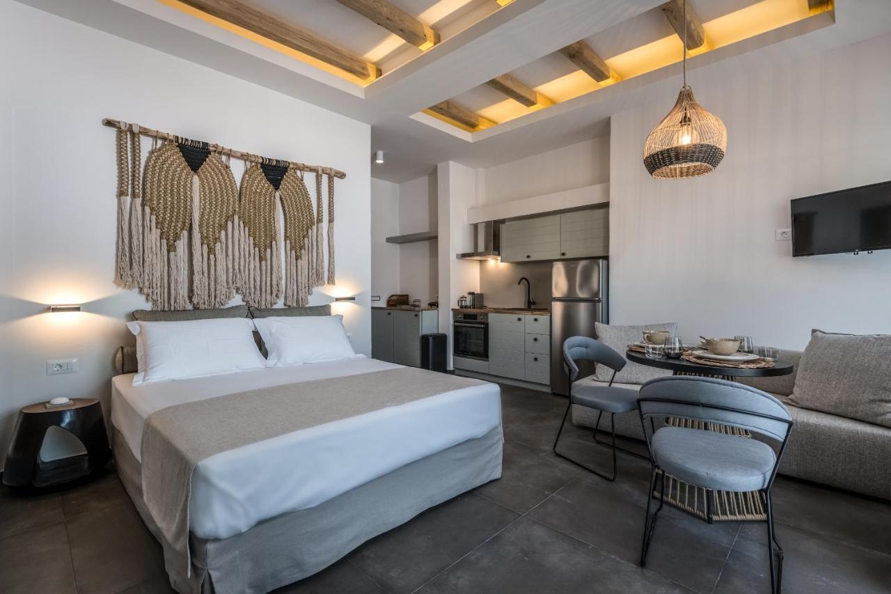 Vivere Luxury Suites Pera Gyalos Buitenkant foto
