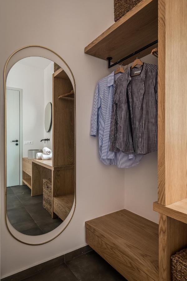 Vivere Luxury Suites Pera Gyalos Buitenkant foto